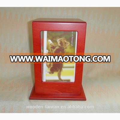 American Style, wooden pet ashes urn box style